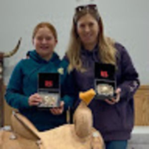 Meet your Posher, Kym & aly